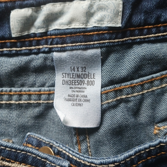 Jeans - Picture 4 of 4